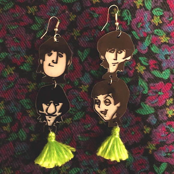 Handmade Beatles earrings - Picture 3 of 3